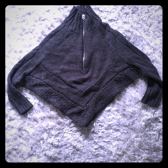 Buffalo David Bitton Sweaters - Wool knit sweater poncho - NEW CONDITION